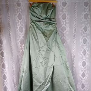 DAVID'S BRAND DRESS SIZE 2